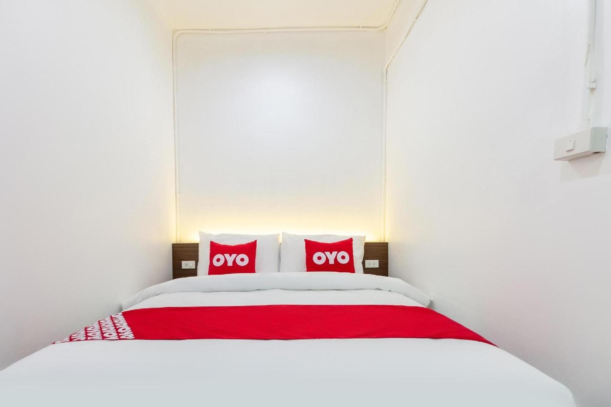 Oyo 994 쿠디 호스텔 - 직원 백신 접종 방콕 외부 사진
